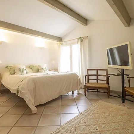 Ambre Villa